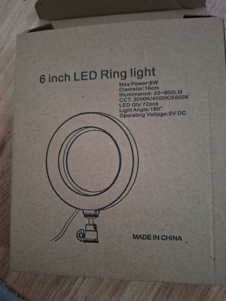 Lampa pierścieniowa LED do nagrywania vlogów