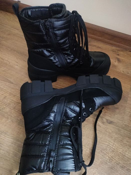 Śniegowce damskie firmy Caprice