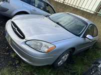 Ford Taurus 3.0 V6 gasolina para pecas motor avariado