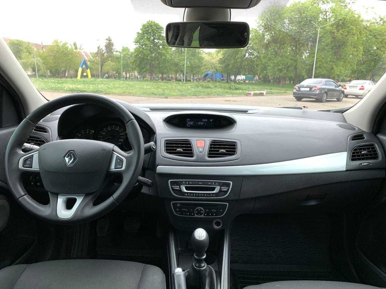 Авто Renault Fluence 2011р, 1.5 дизель, обмін [Перший внесок від 20%]