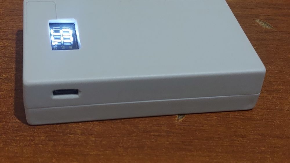 Power bank повербанк 8000mah