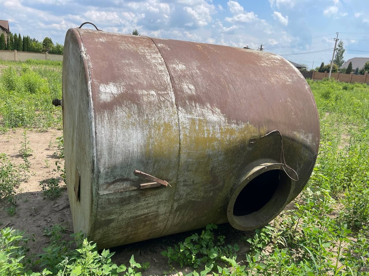 Цистерна, бочка з під палива 5.4 м³