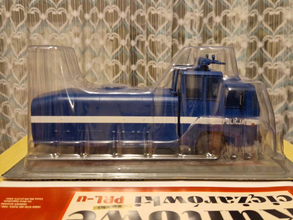 Jelcz P642 Hydromil II 1:43 Policja