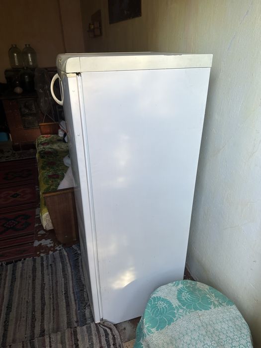 Продам морозилка , морозильна камера