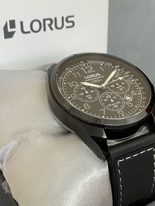 Zegarek męski Lorus Chronograph RT365CX9.
