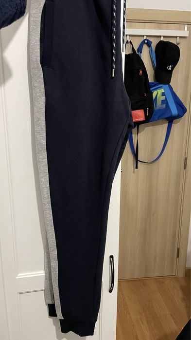 Kiabi calça jogger