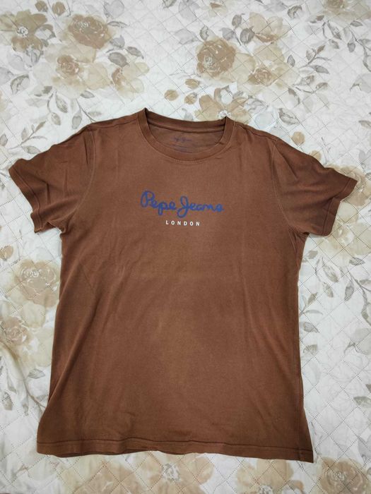 T-shirt Pepe Jeans tam. L em bom estado