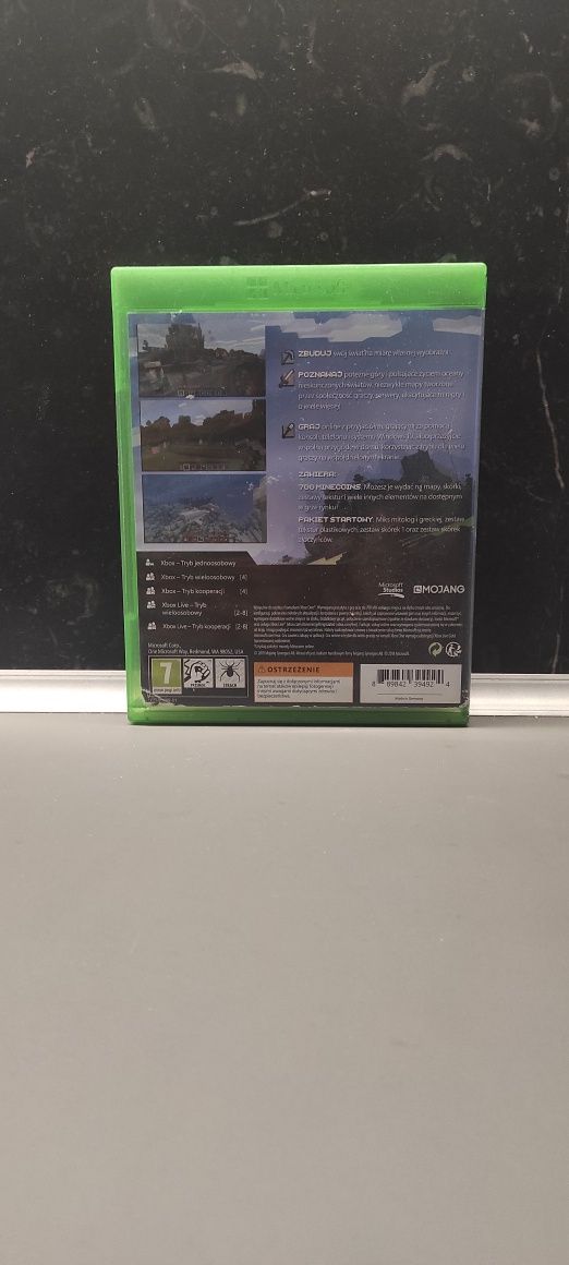 Gra na Xbox one Minecraft