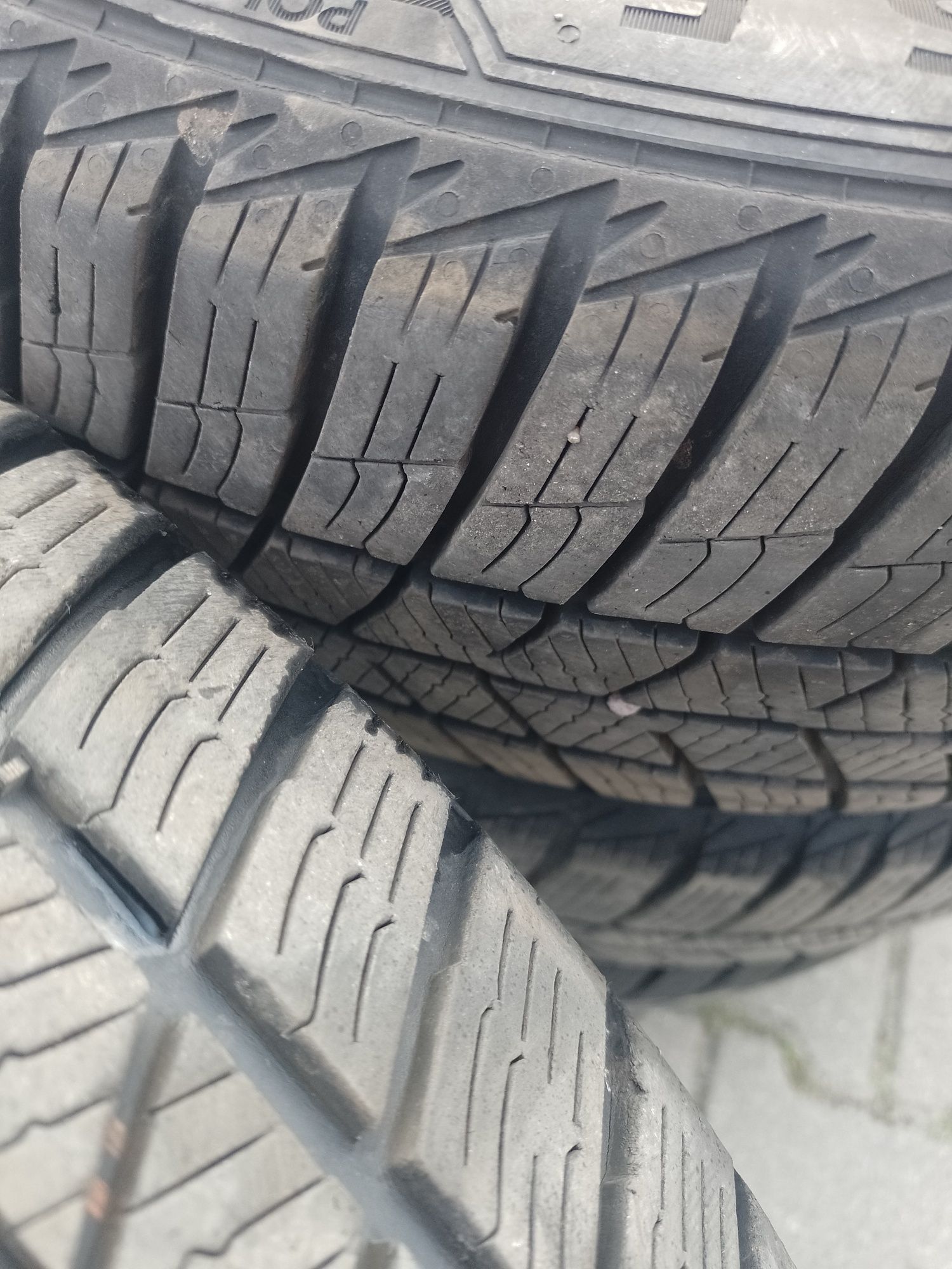 Polaris5 185/60r15t