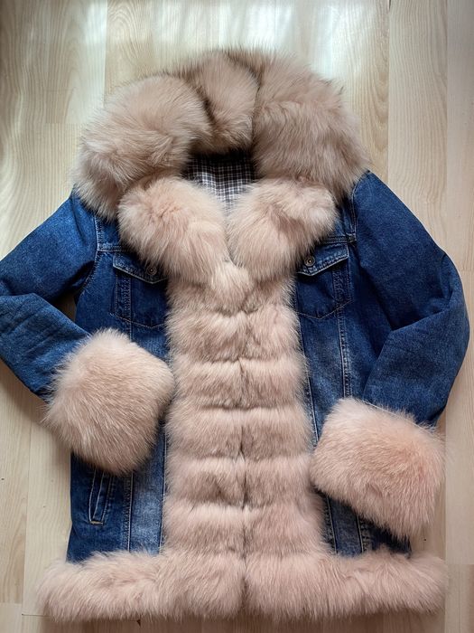 Джинсовая куртка с натуральным мехом