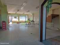 Loja com 2 espaços comerciais em Lourosa