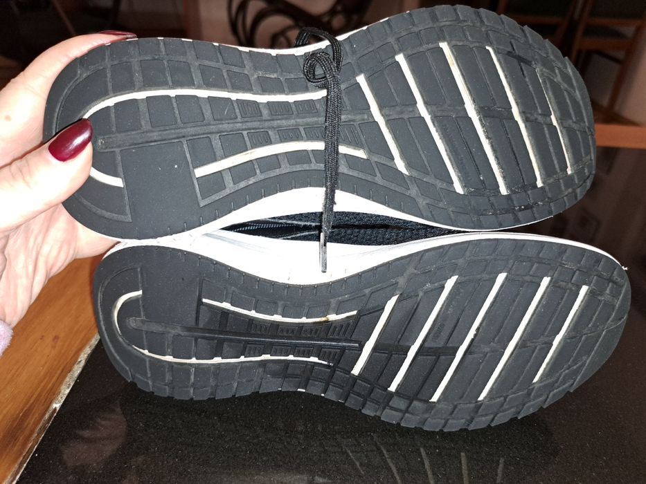 Reebok Road Supreme.