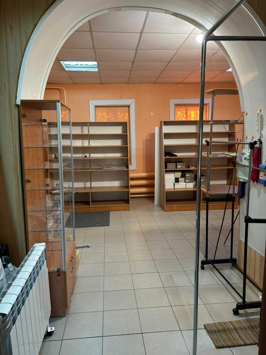 ТЕРМІНОВО продам нежитлове приміщення