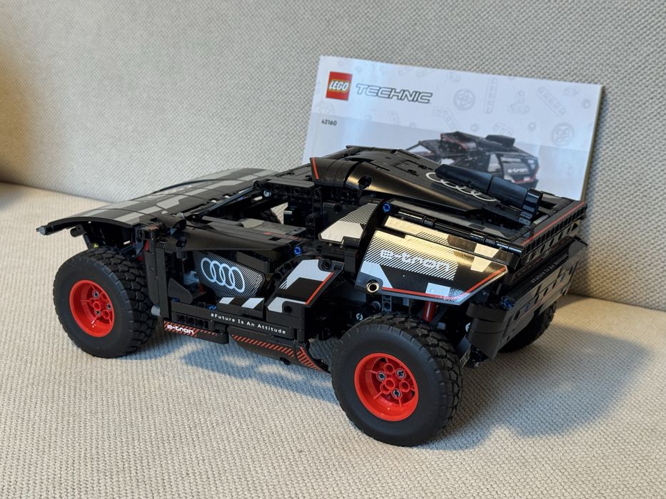 LEGO 42160 Technic - Audi RS Q e-tron