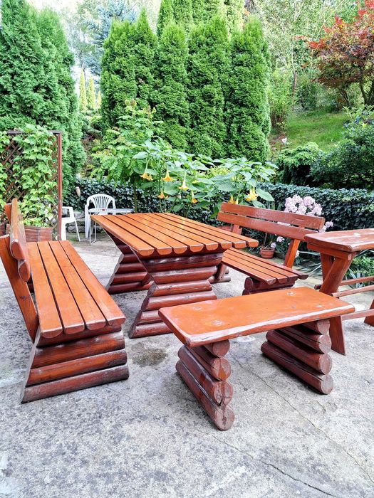 Meble ogrodowe+huśtawka gratis