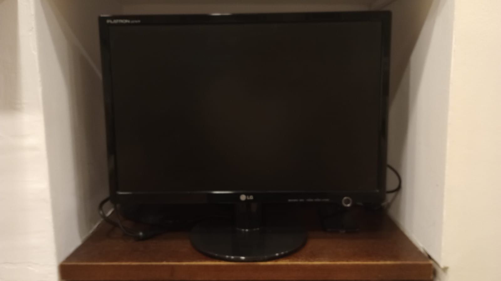 Monitor LG 22'  Flatron 227WTP