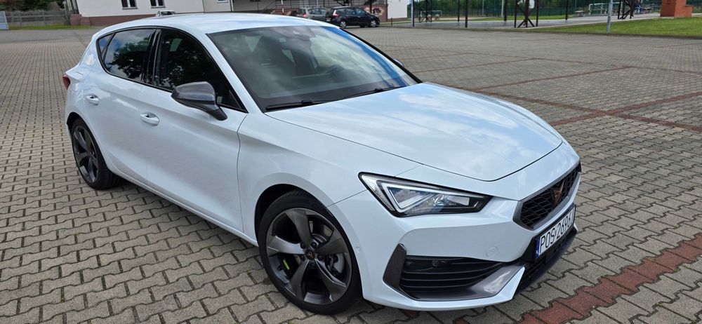Cupra LEON Plug-In Hybryda - jak nowa