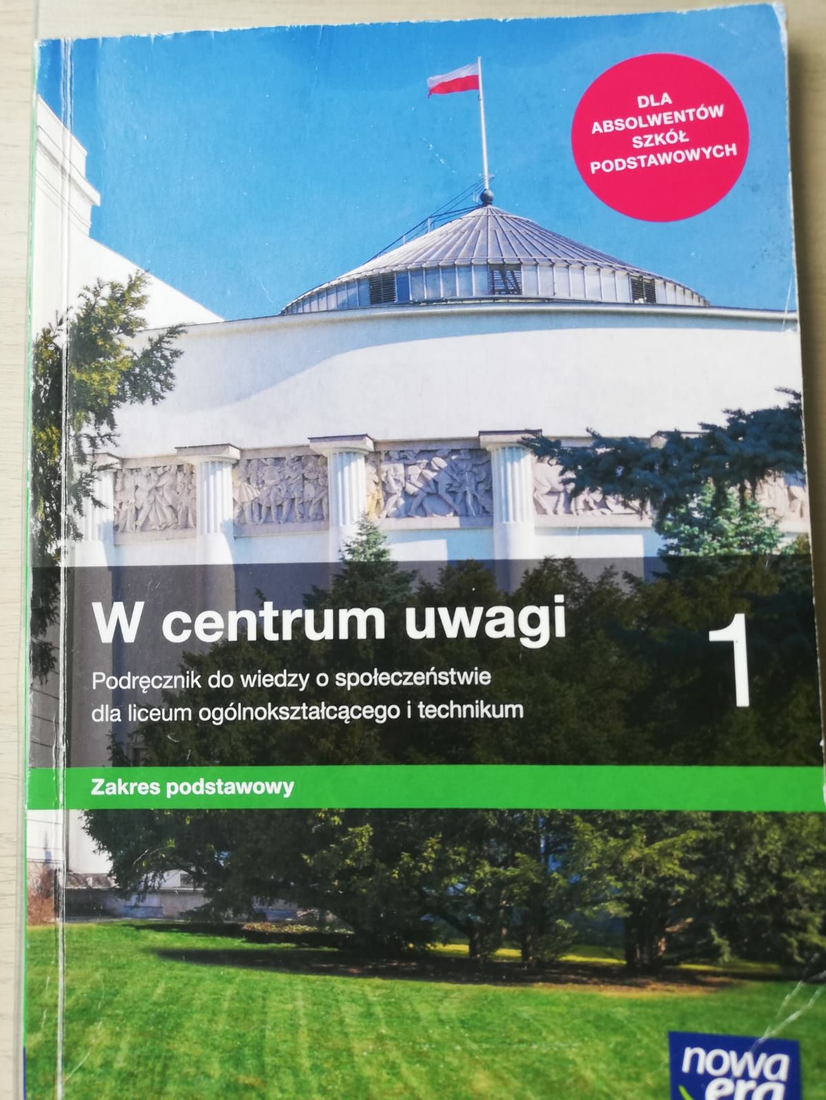 W centrum uwagi, 1