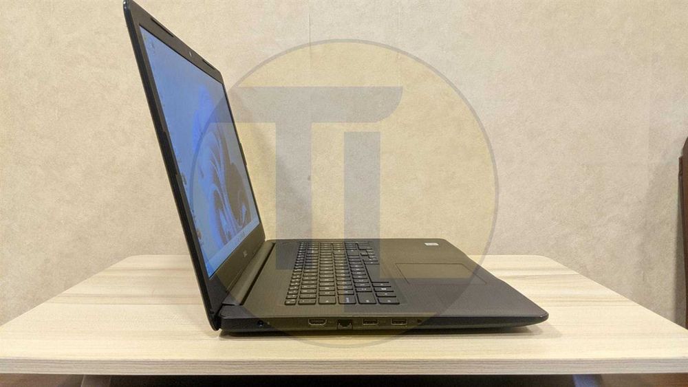 Dell Octacore 17.3" i7/8GB/1TB_Nvme como novo