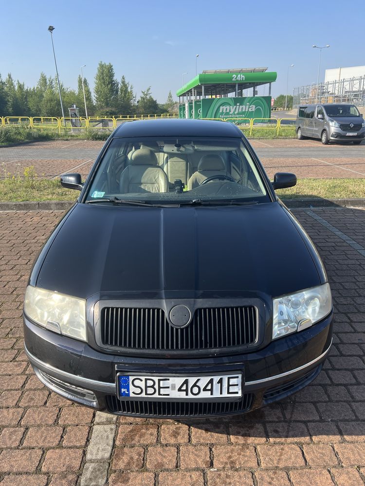 Skoda Superb 2.8