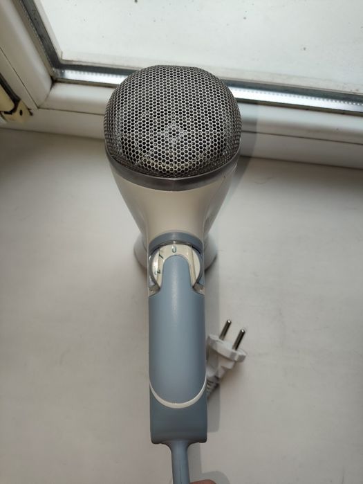 Фен Rowenta CV4030