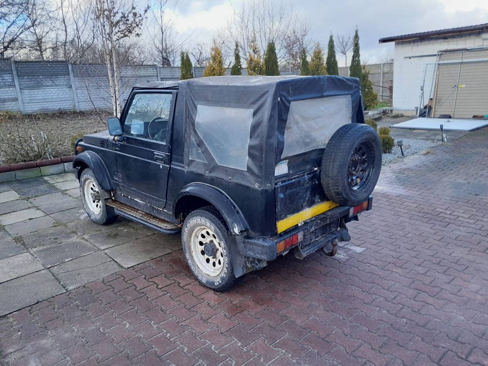 Suzuki Samurai 1.3 benzyna 4x4 Sprawny z Niemiec