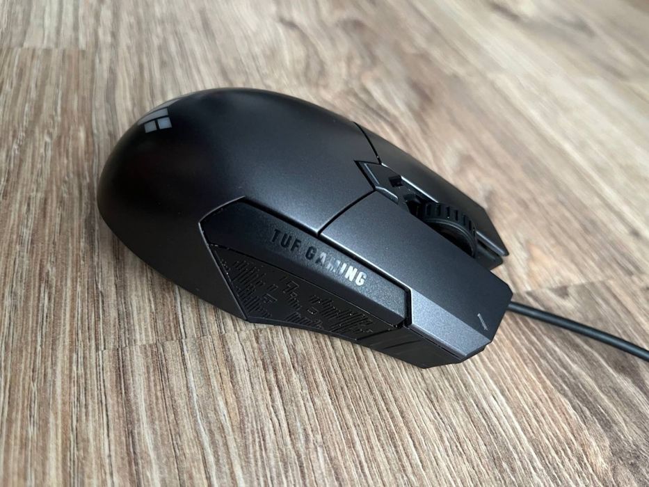 Оригінальна компʼютерна мишка ASUS M5