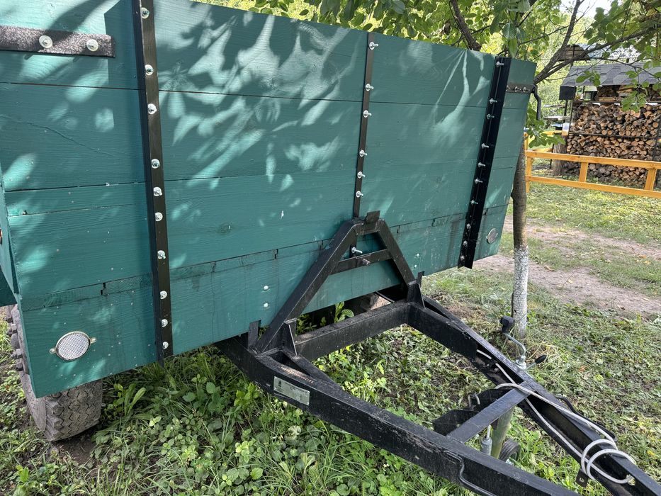 Прицеп бортовий новий