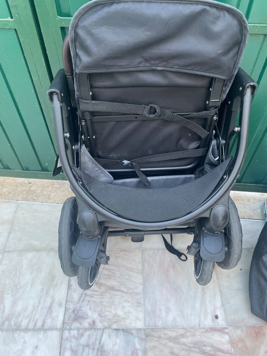 Carrinho bébé até 22kg marca yazoko