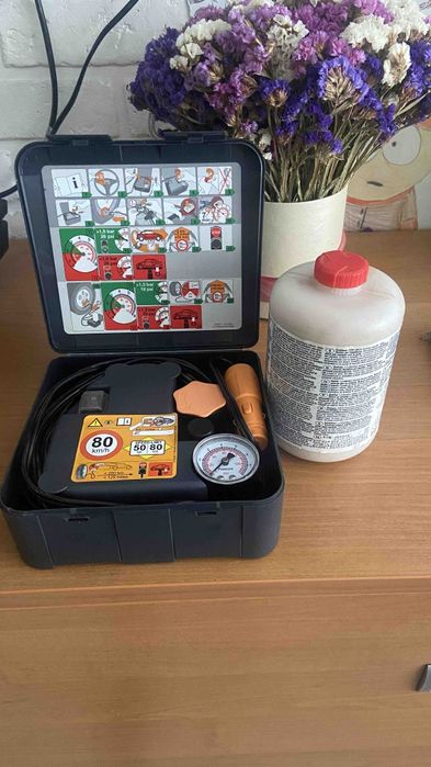 Новий насос для авто з герметиком