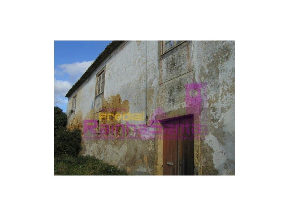 Quinta com casa para recuperar - Cernache