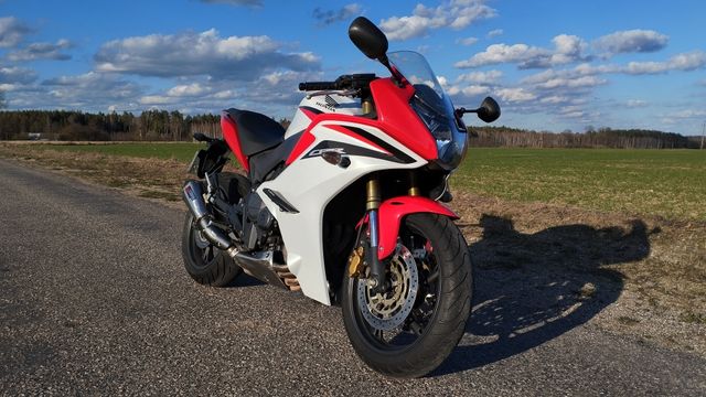 Honda cbr 600f 2012