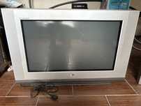 Televisao LG antiga + 1