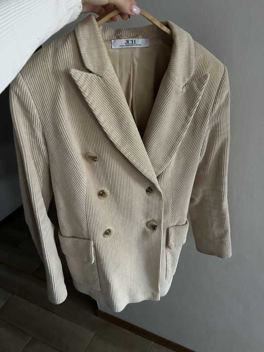 Пиджак/ костюм женский