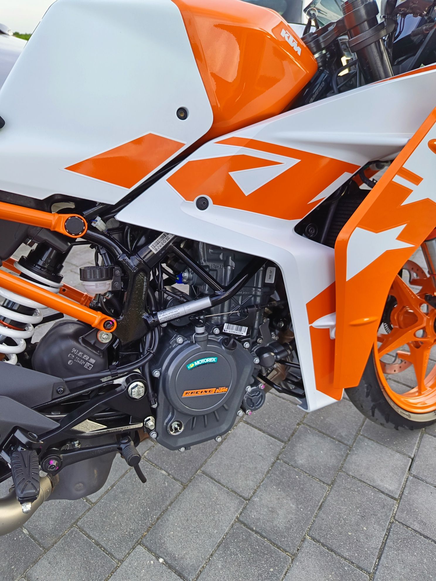 KTM RC 125 Limited Edition 2023 pakiet LED Tablet ABS