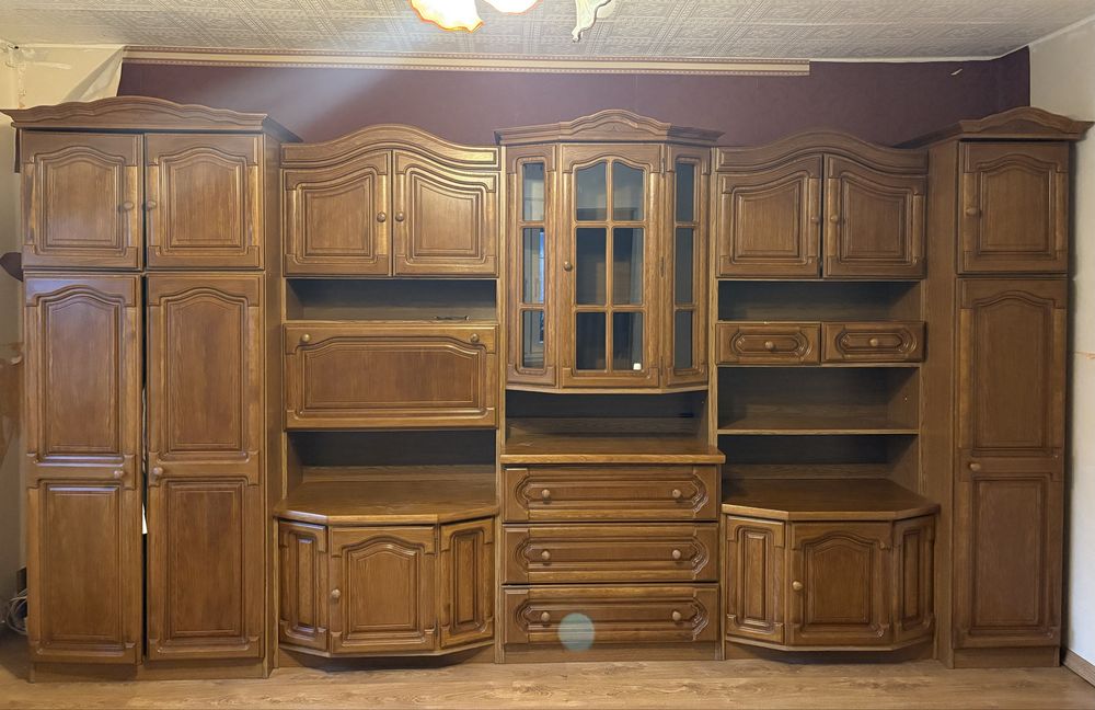 Sprzedam meble dębowe meblościanka dębowa 4m