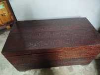 Vendo arca em madeira