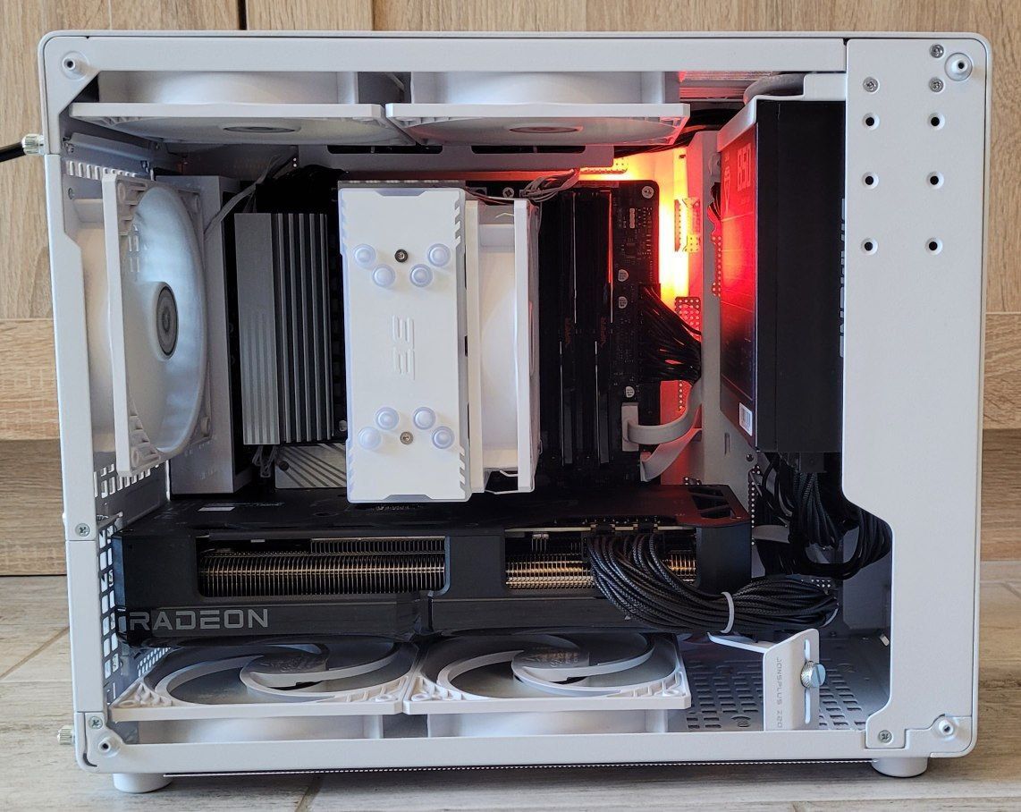 Ігровий пк, rx7700xt + r5 7500f