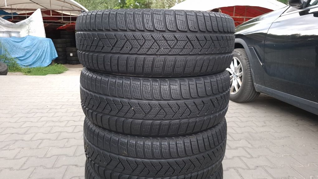 Opony 215/60/16 Pirelli Sottozero 3
