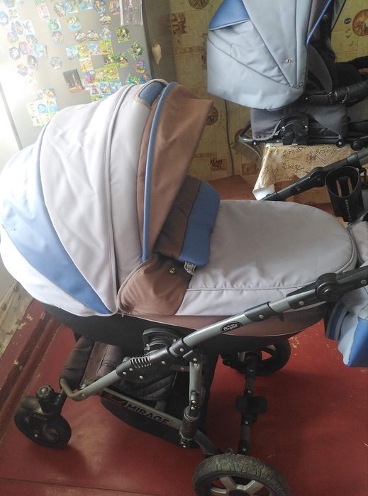 Продам дитячу каляску 2в1