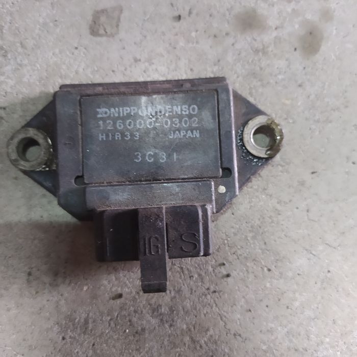 Реле регулятор датчик коммутатор Honda Accord Prelude.