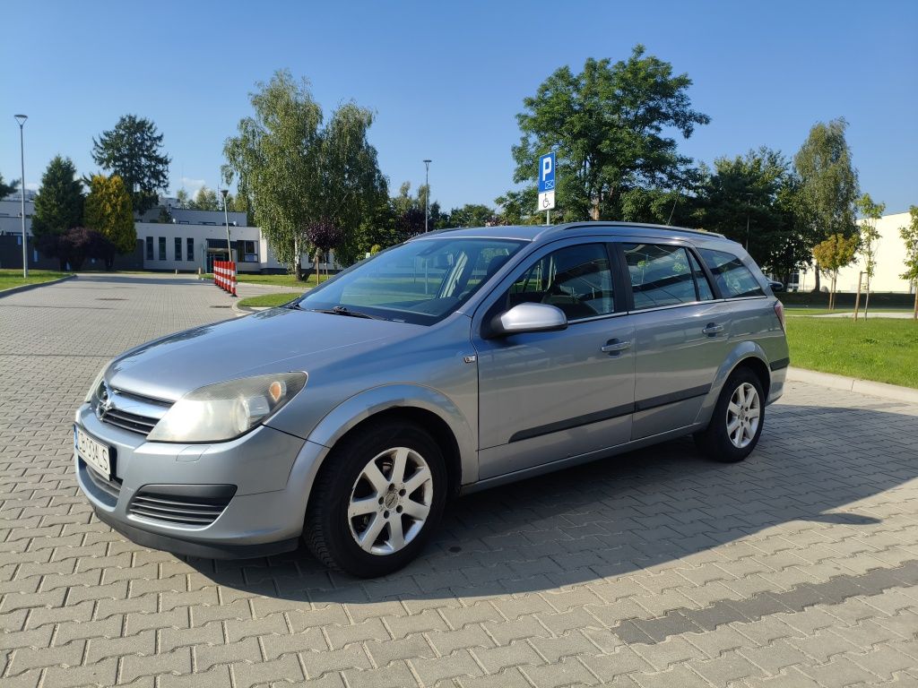 Opel Astra h 1.8 LPG kombi