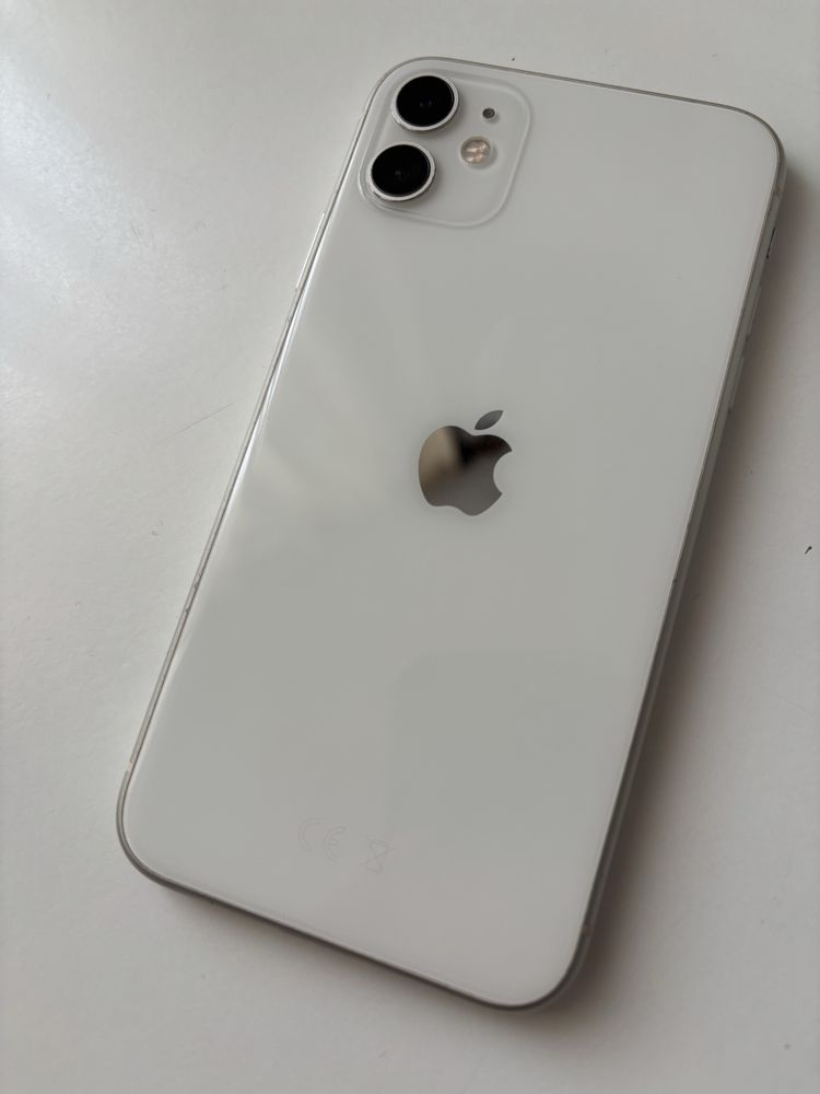 Iphone 11 biały 64gb