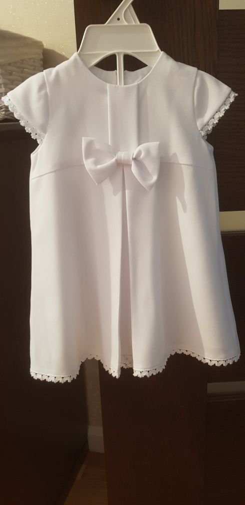 Sukienka biała do chrztu 62