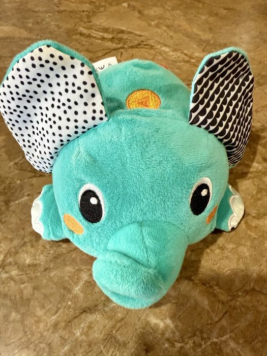 Іграшка м'яка музична Infantino "Рухливе слоненя"