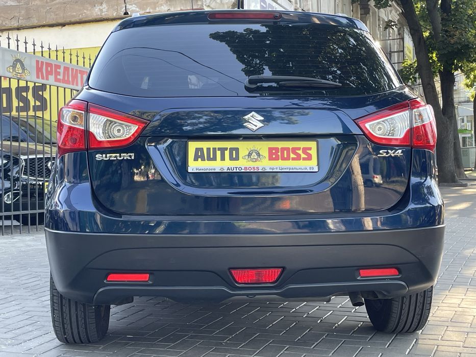 Suzuki SX4                   .