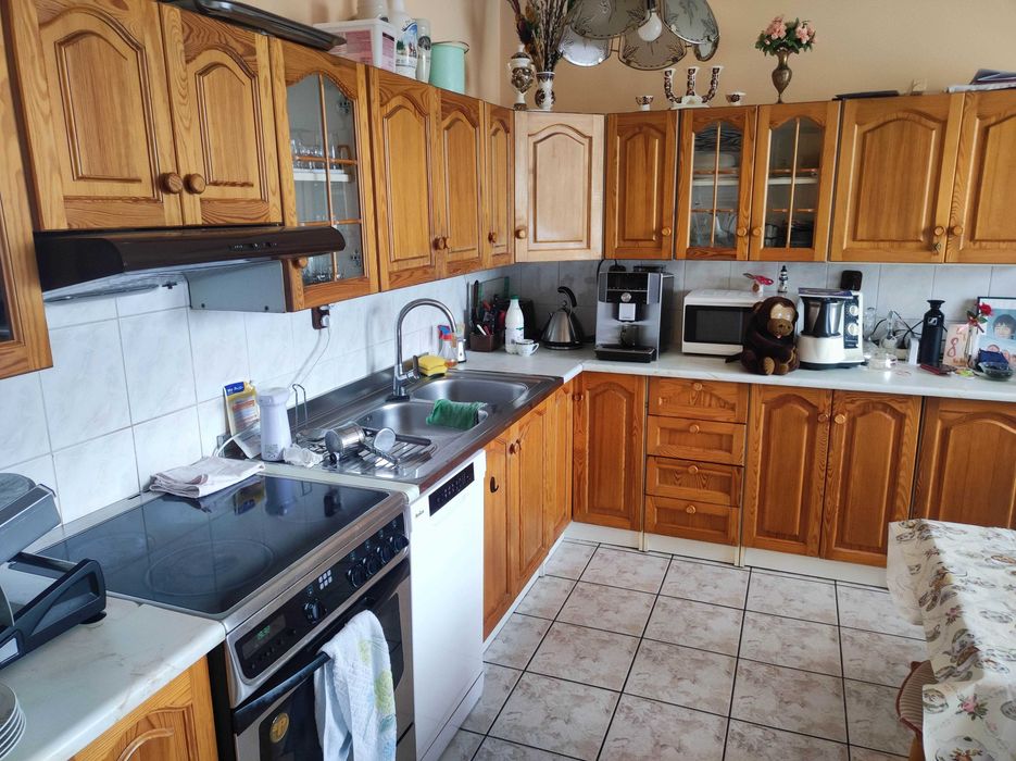 Dom z ogrodem i garażem w Kartuzach, w pobliżu jeziora