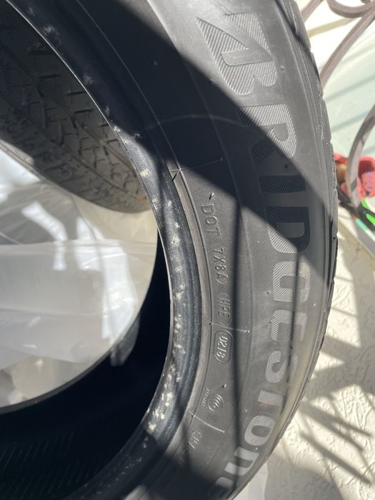 Bridgestone 235/55/20, всесезонка бу