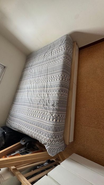 Cama de casal sommier