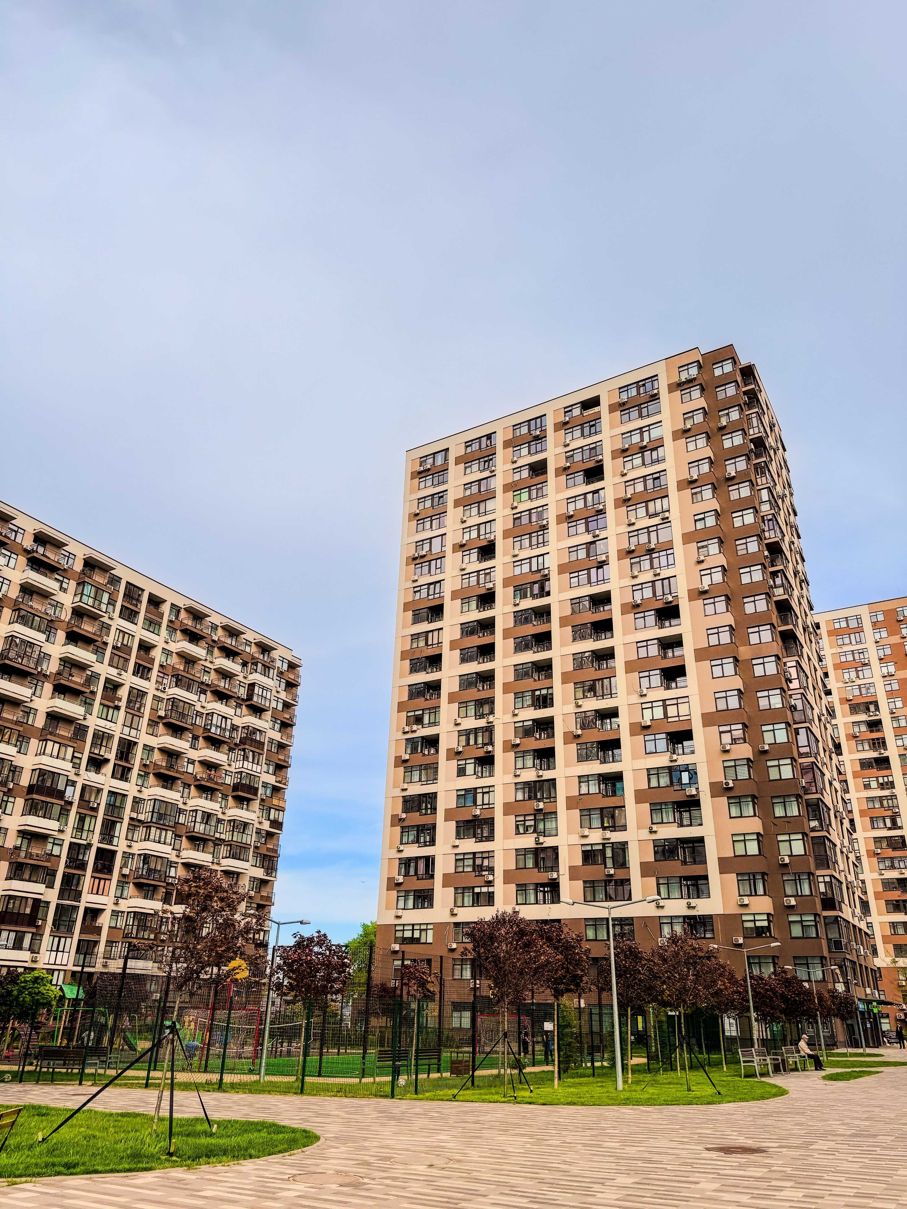 Продається 2к квартира 68.46 м2 ЖК Варшавський 2 Буд. 14.3, Виноградар